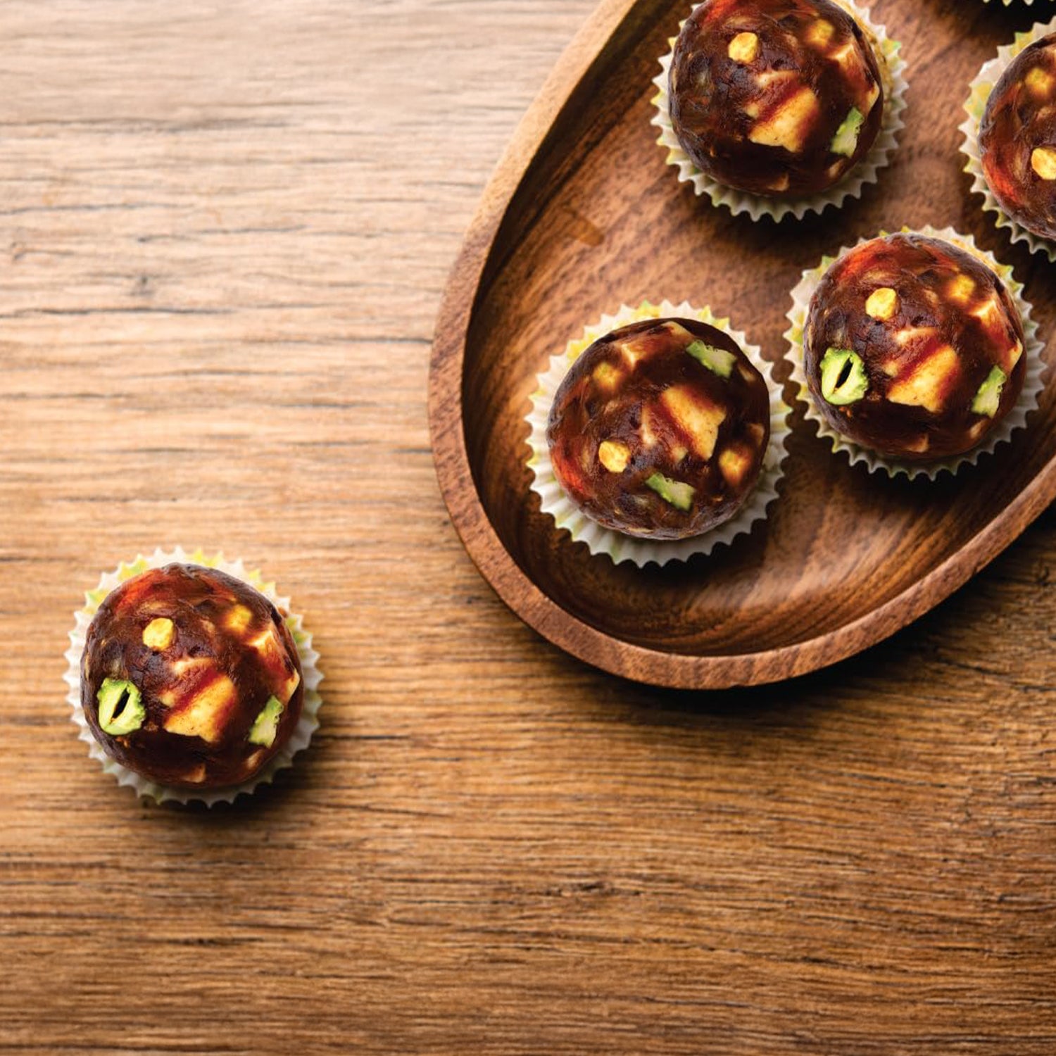 Signature Assorted Sweet Treat box